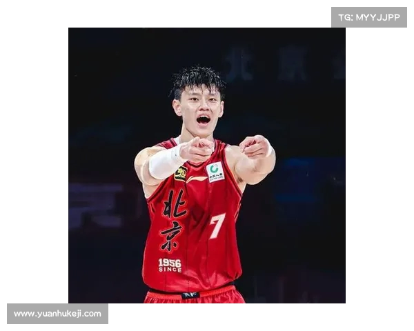 曾凡博恢复超预期行动已无大碍 周琦今夏成为北京队对手 曾凡博恢复超预期行动已无大碍 周琦今夏成为北京队对手